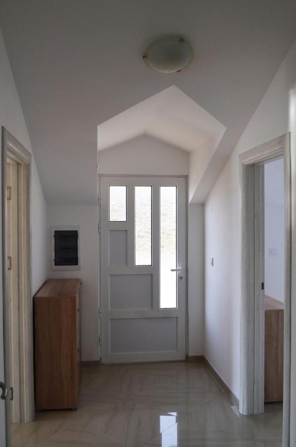 Viktor Apartment แฮร์เซ็ก-โนวี ภายนอก รูปภาพ